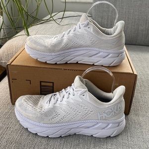 Hoka One One Clifton 8 SZ 9